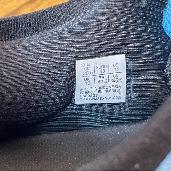 ASICS Blue Gel Nimbus 26 Running Shoes - Picture 4 of 5